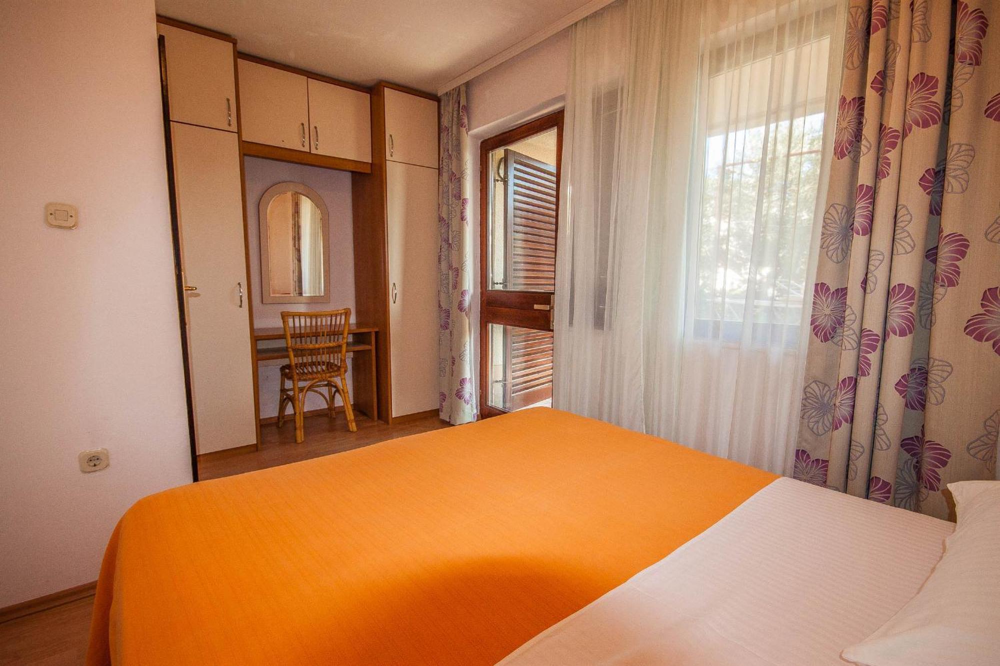 Apartment Rosanda *