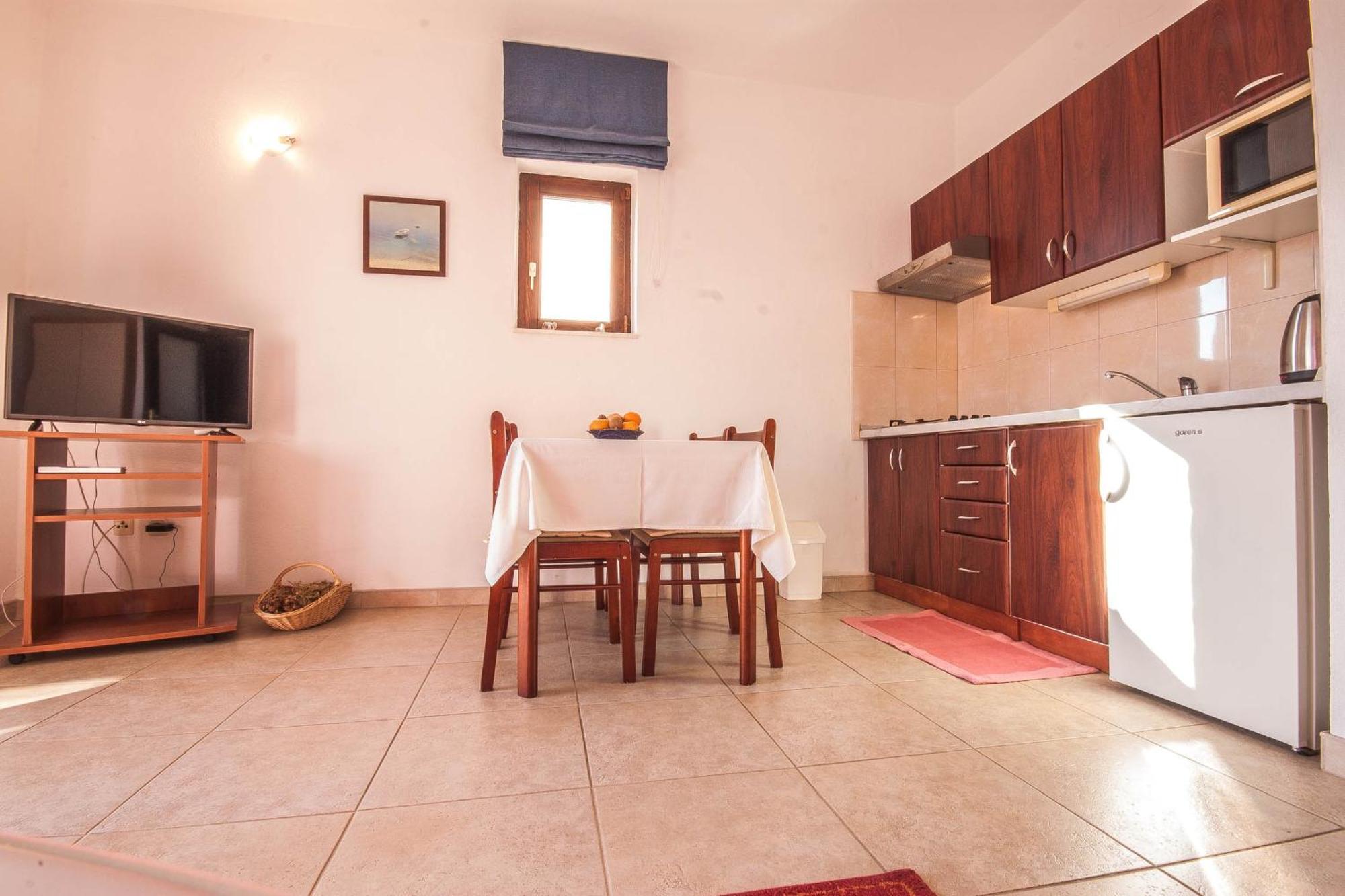 Apartment Rosanda *