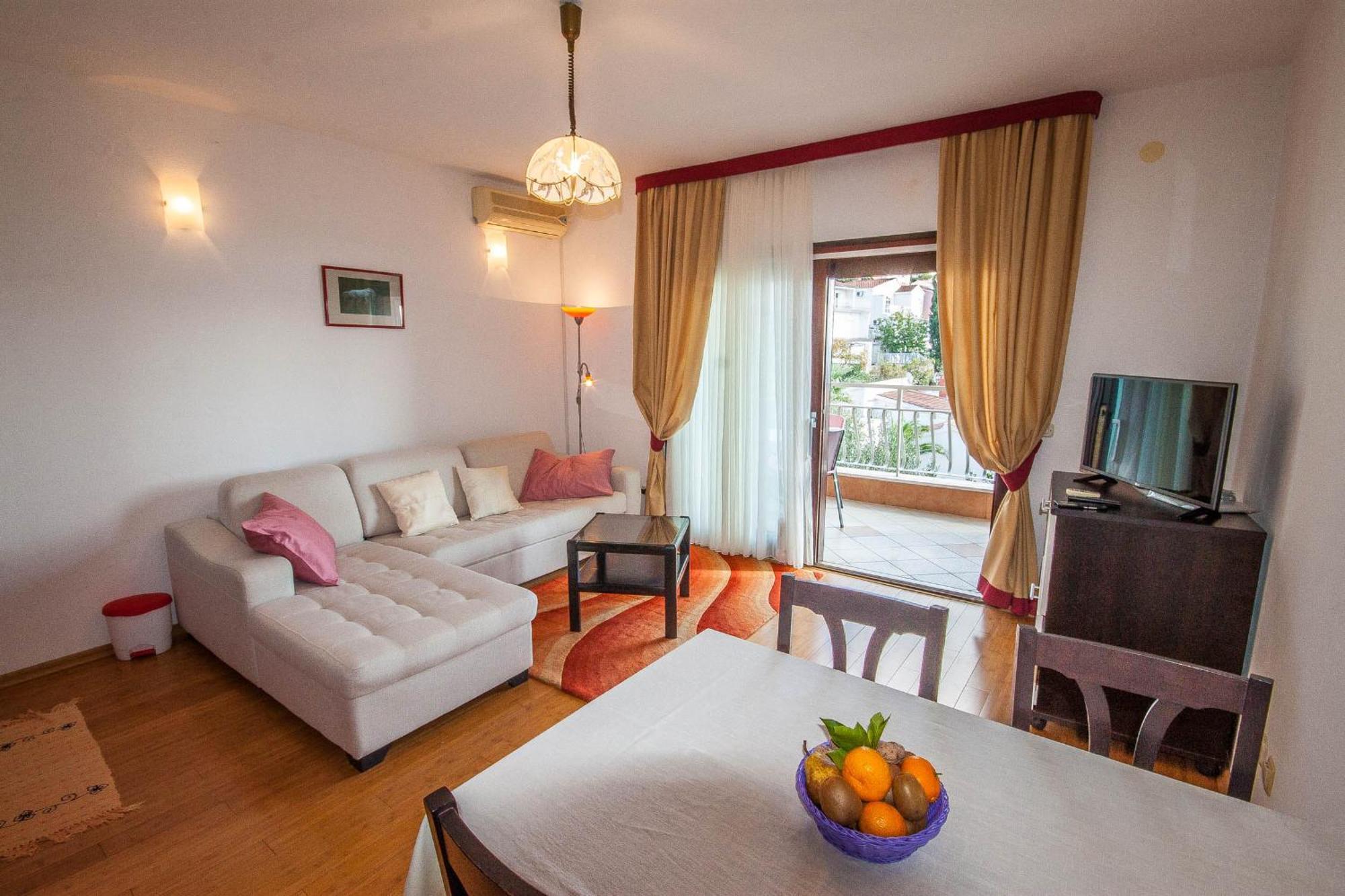 Rosanda Apartment *