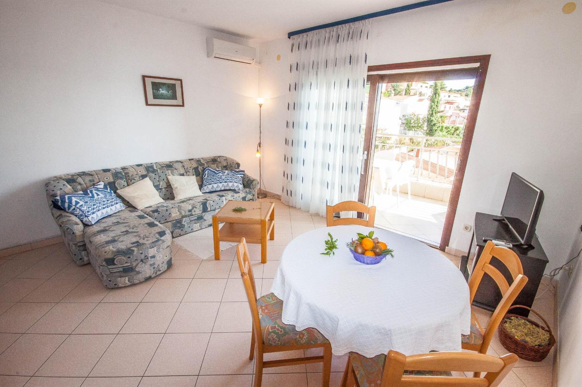 Apartment Rosanda